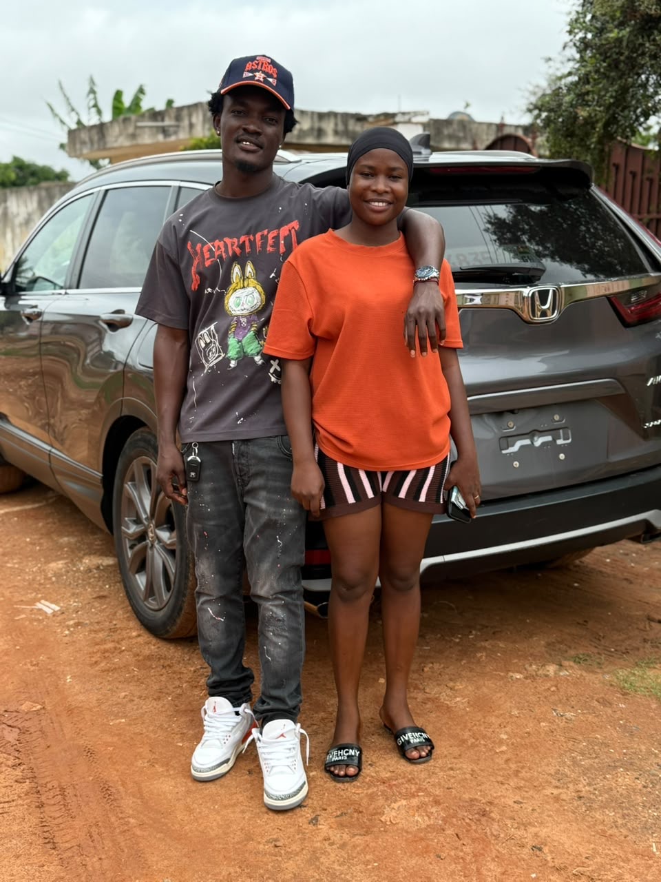 Gunshot Kumawood actor with Hannah Ama Nyarko at Shee Makeover Salon Kumasi